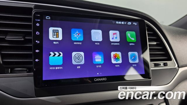 Hyundai AVANTE 2017 — photo 19