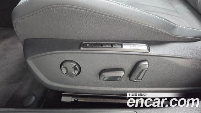 Volkswagen Golf 2026 — photo 31