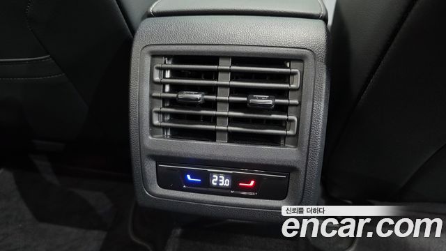 Volkswagen Golf 2026 — photo 35