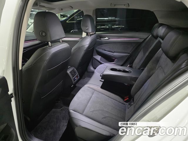 Volkswagen Golf 2026 — photo 40