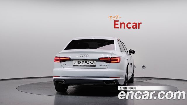 Audi A4 2019 — photo 4