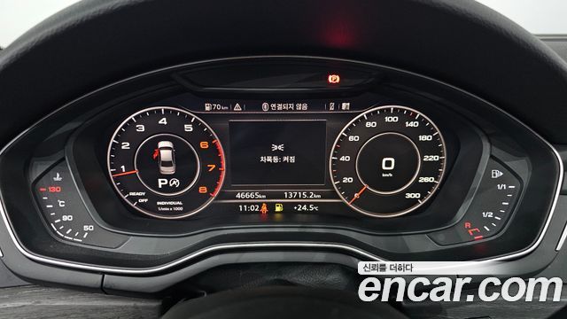 Audi A4 2019 — photo 11