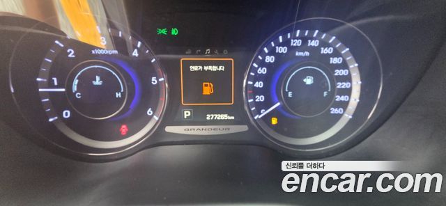 Hyundai Grandeur 2015 — photo 8
