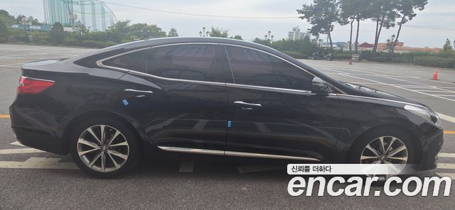 Hyundai Grandeur 2015 — photo 14