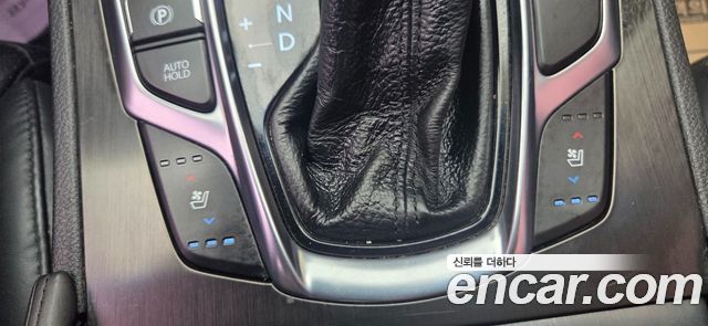 Hyundai Grandeur 2015 — photo 19
