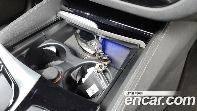 BMW Gran Turismo 2020 — photo 14