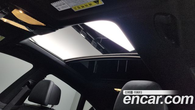 BMW Gran Turismo 2020 — photo 17