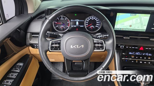 Kia Canival 2022 — photo 19