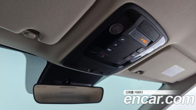 Kia Canival 2022 — photo 22
