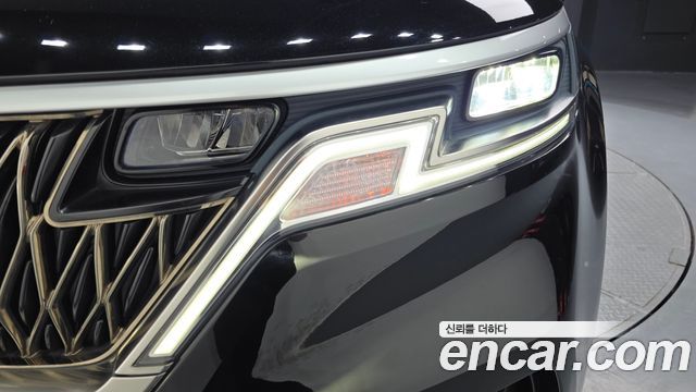 Kia Canival 2022 — photo 8