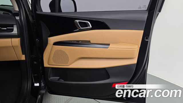 Kia Canival 2022 — photo 15
