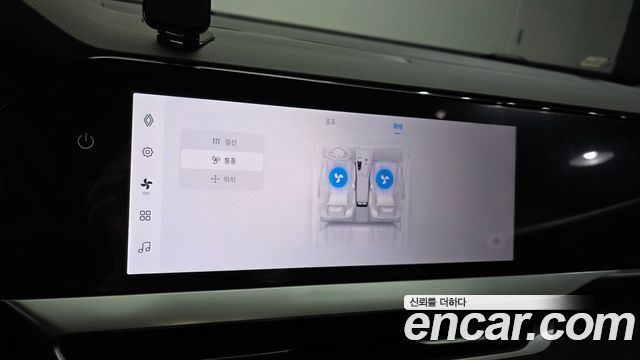 Renault Korea Grand Koleos 2025 — photo 16