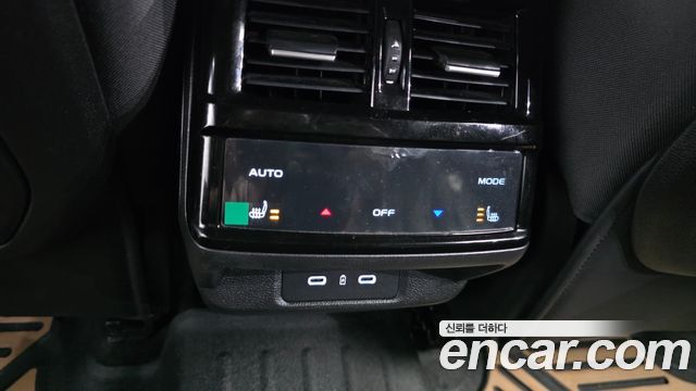 Renault Korea Grand Koleos 2025 — photo 17