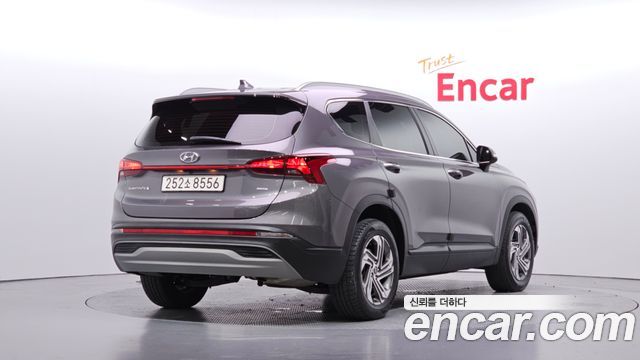 Hyundai Santafe 2022 — photo 2