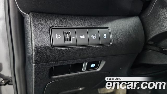 Hyundai Santafe 2022 — photo 23