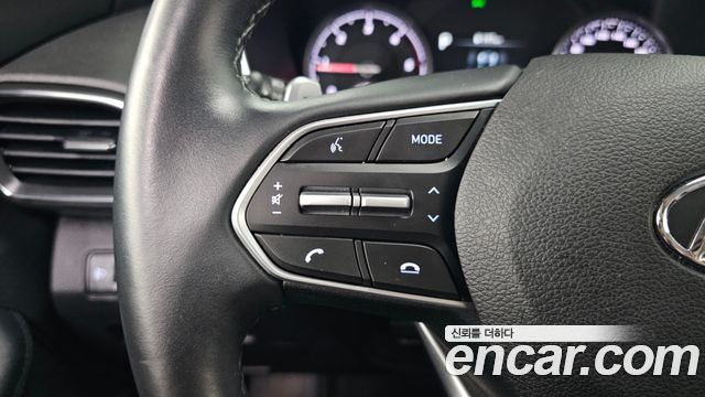 Hyundai Santafe 2022 — photo 24