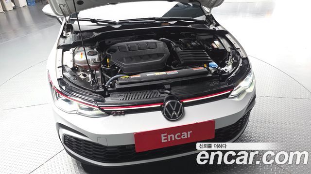 Volkswagen Golf 2022 — photo 6