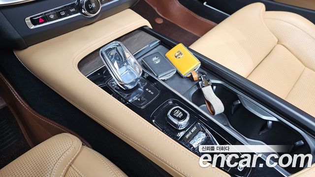 Volvo S90 2021 — photo 12