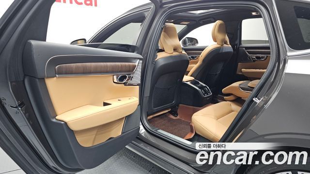 Volvo S90 2021 — photo 18