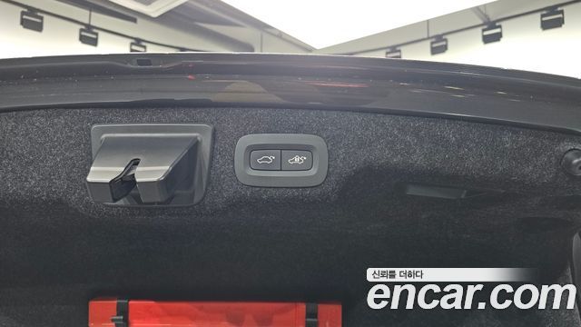 Volvo S90 2021 — photo 26