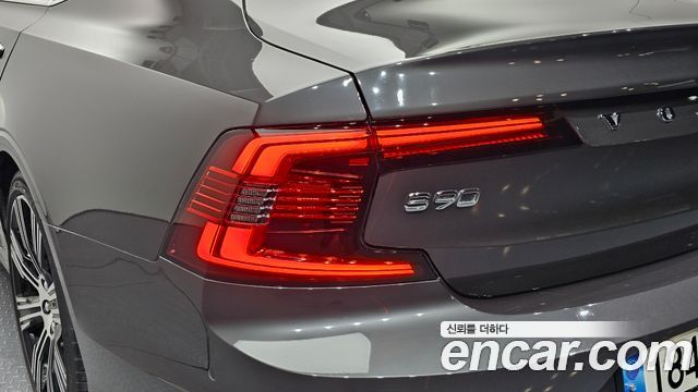 Volvo S90 2021 — photo 9