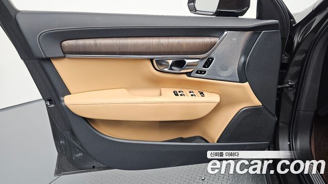 Volvo S90 2021 — photo 14