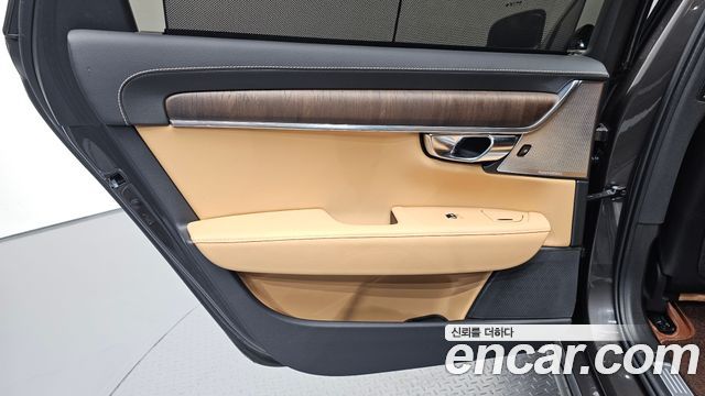 Volvo S90 2021 — photo 15
