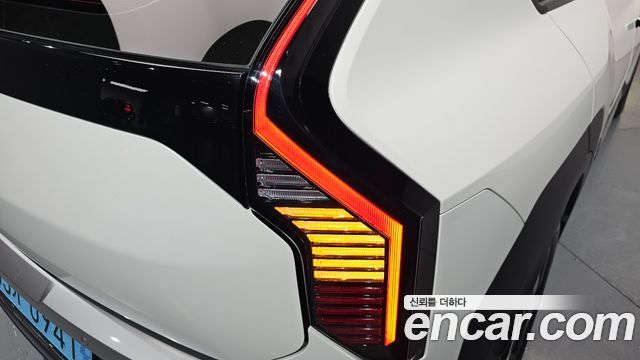 Kia EV3 2025 — photo 9