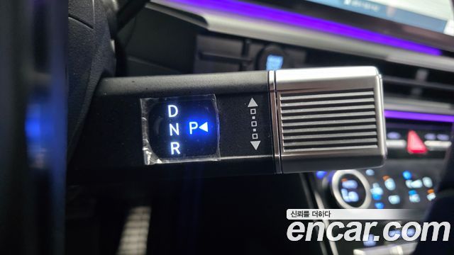 Hyundai Santafe 2024 — photo 12