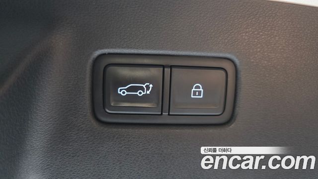 Hyundai Santafe 2024 — photo 22