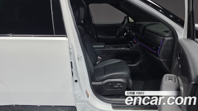 Hyundai Santafe 2024 — photo 16