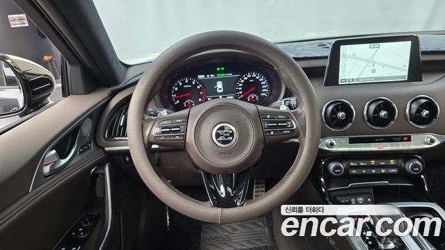 Kia Stinger 2019 — photo 13