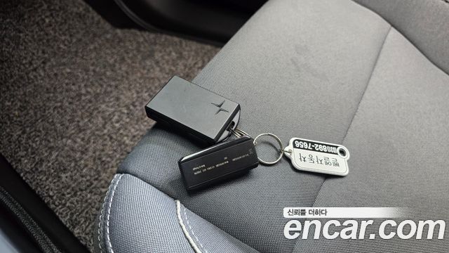 Polestar Polestar 2 2023 — photo 20