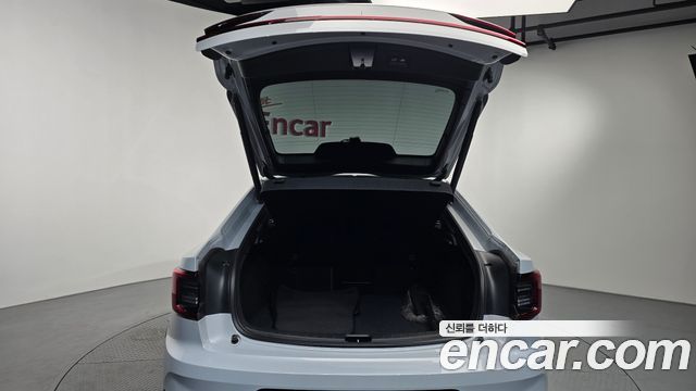 Polestar Polestar 2 2023 — photo 23