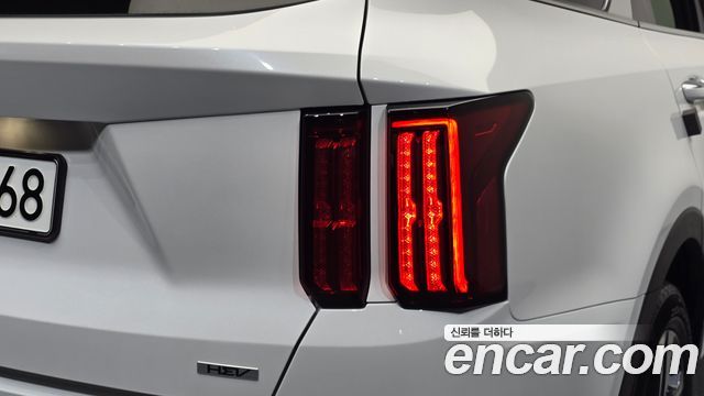 Kia Sorento 2023 — photo 9