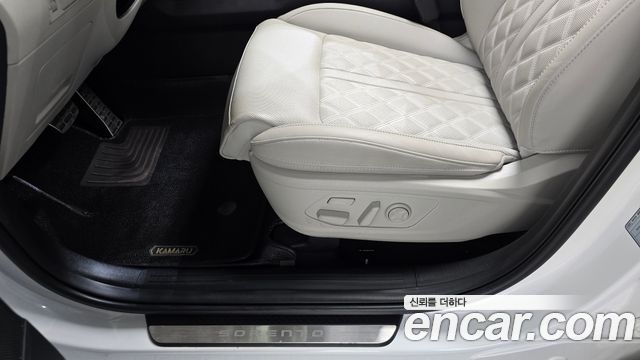 Kia Sorento 2023 — photo 29