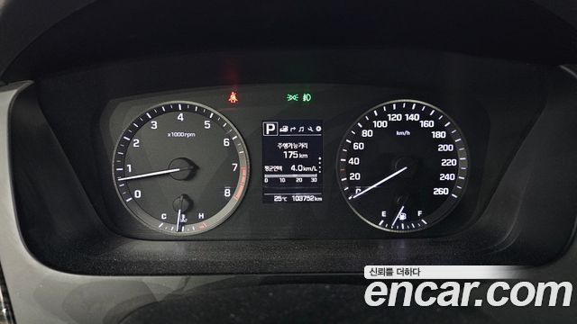 Hyundai Sonata 2016 — photo 11