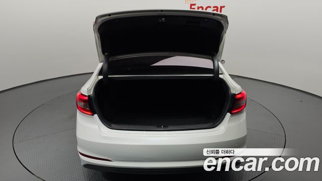 Hyundai Sonata 2016 — photo 26