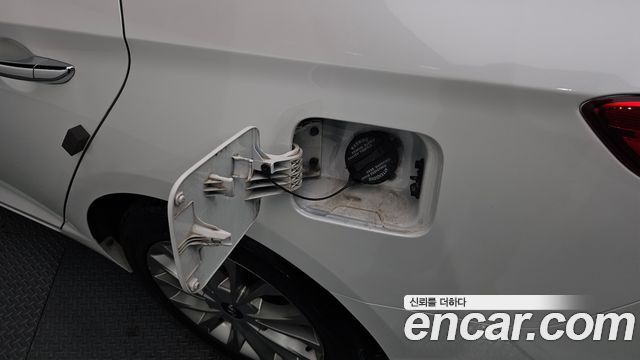 Hyundai Sonata 2016 — photo 30