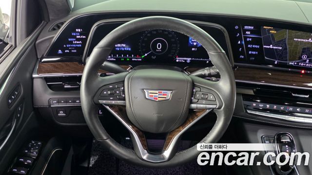Cadillac Escalade 2022 — photo 19