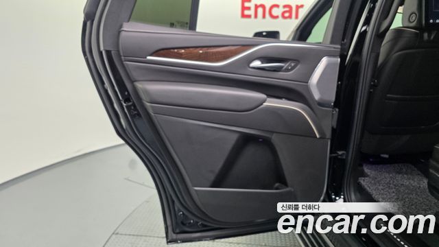 Cadillac Escalade 2022 — photo 15