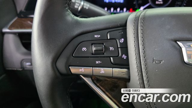 Cadillac Escalade 2022 — photo 34