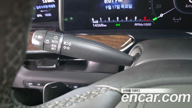 Cadillac Escalade 2022 — photo 38
