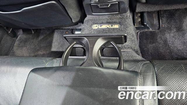 Lexus IS 2007 — photo 18