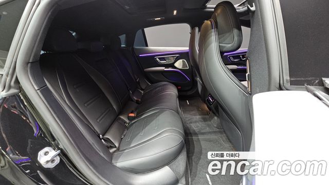 Mercedes-Benz EQS 2023 — photo 17