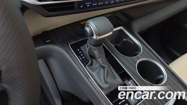 Toyota Sienna 2024 — photo 12