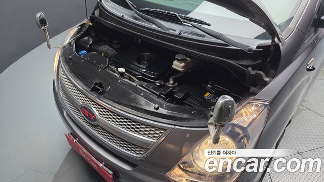 Hyundai Starex 2012 — photo 6