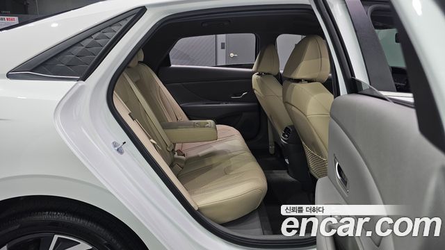 Hyundai AVANTE 2026 — photo 17