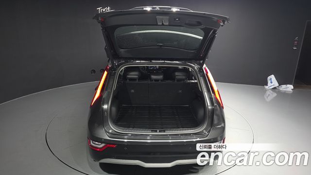 Kia Niro 2024 — photo 20