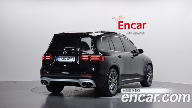 Mercedes-Benz GLB-Class 2026 — photo 2